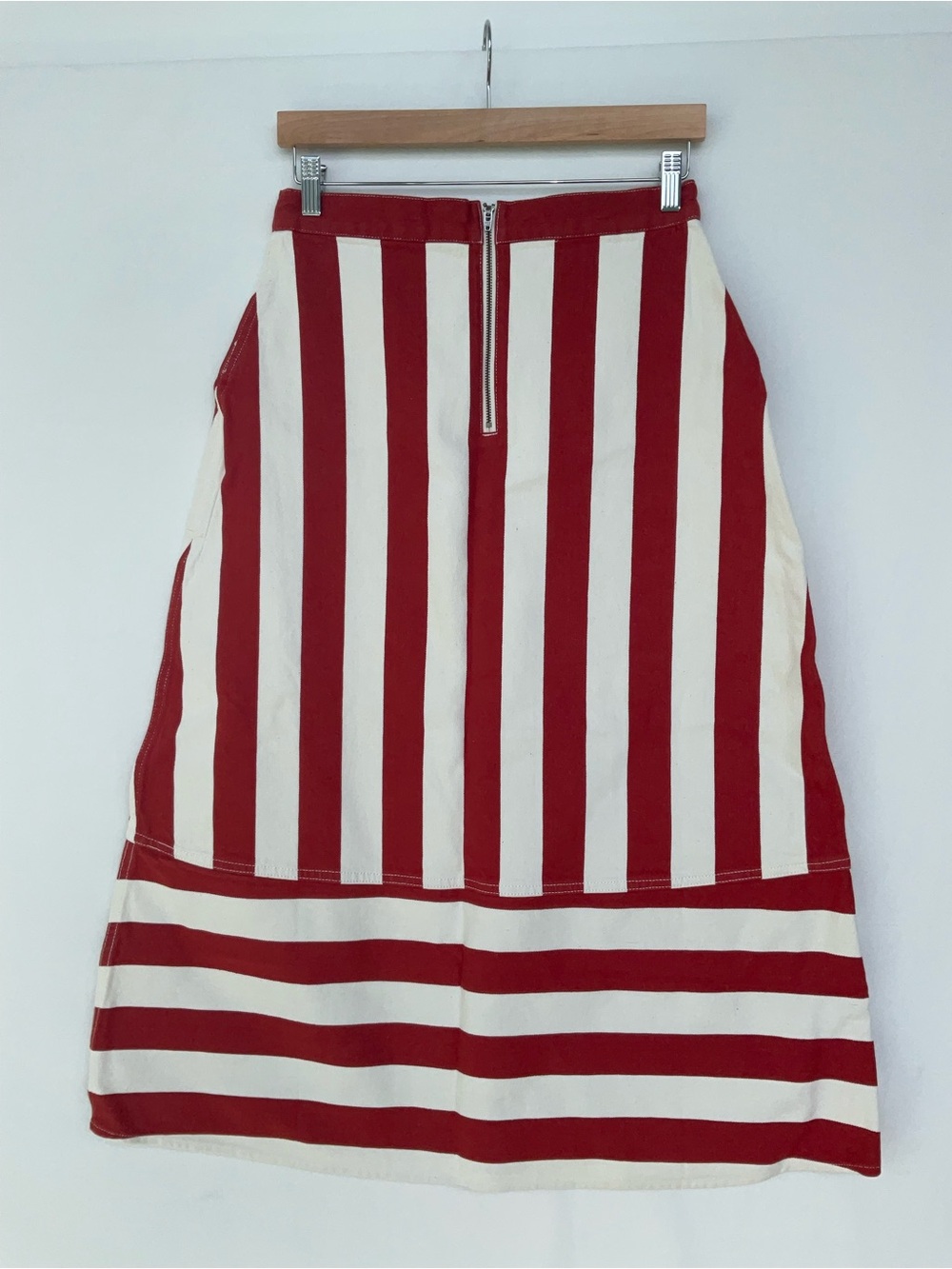 RHODE Nadine Vertical-Strip Midi Skirt with Patch Pockets - Picture 6 of 10